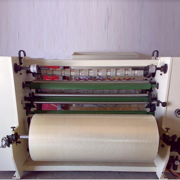 Machine de coupe du film de protection de surface 