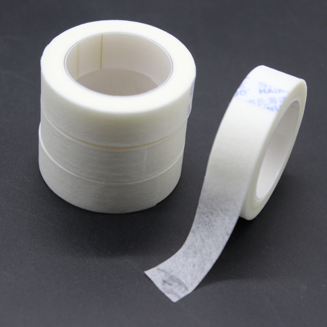 Rouleaux de ruban adh&eacute;sif non tiss&eacute; m&eacute;dical