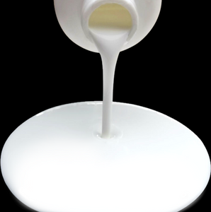 Adhésif sensible à la pression acrylique à base d'eau pour faire du film de protection de surface lisse commun 